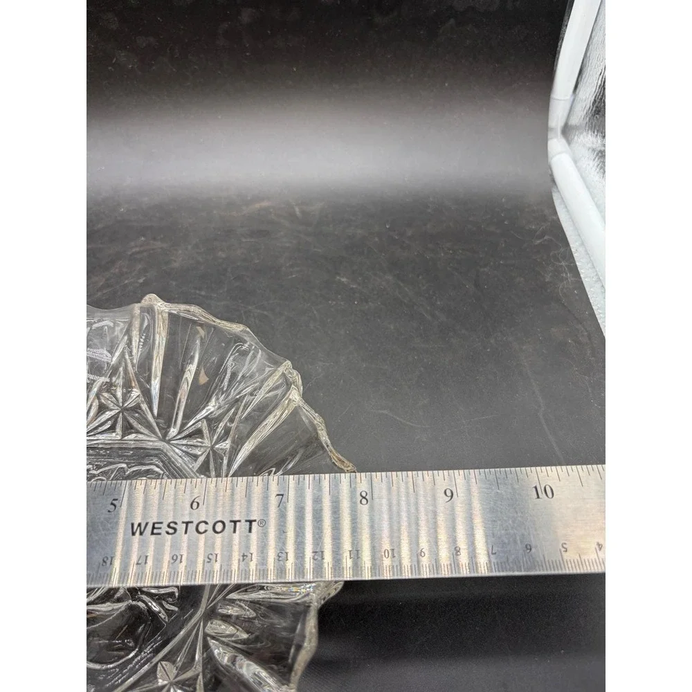 Vintage Clear Pressed Glass Ruffled Edge Candlestick Holder‎ Starburst Rose Base